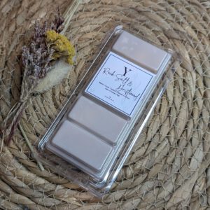 Rock Salt & Driftwood Waxmelt